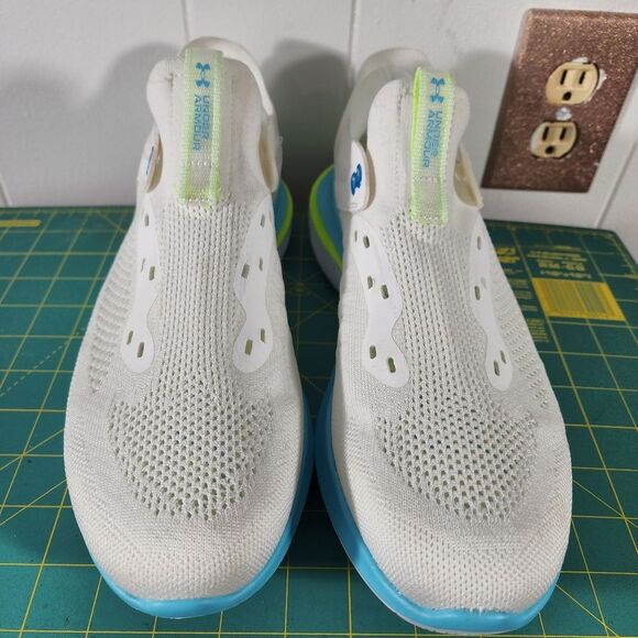 Under Armour UA Flow Synchronicity New Environment Running Shoes - Picture 2 of 12